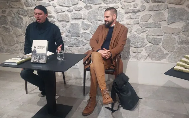 Andrićevi dani 2026: Predstavljena knjiga „Leksikon Andrićevog Sarajeva“ u Travniku