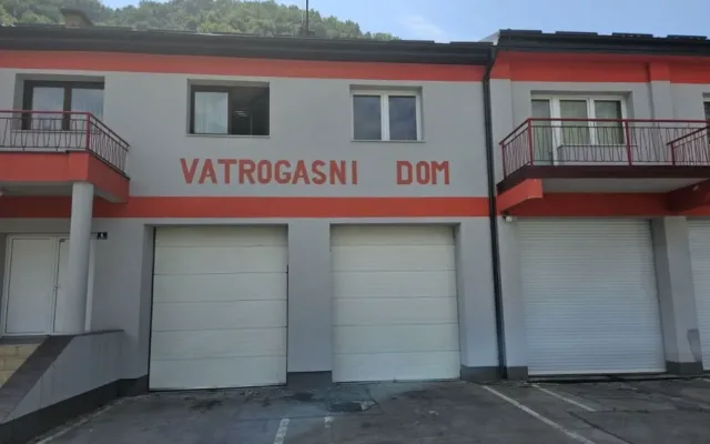 Novi Travnik : Radovi na rekonstrukciji Vatrogasnog doma